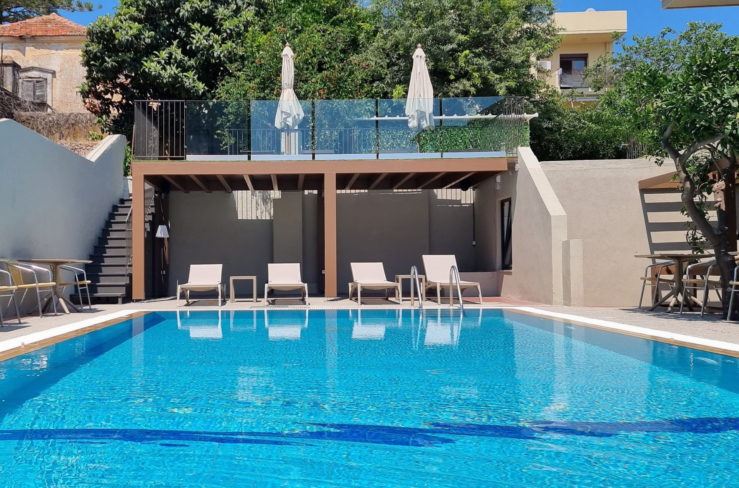 Mariette Rhodes Urban Suites