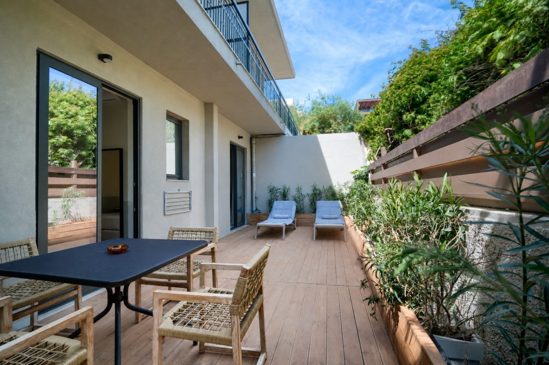 Mariette Rhodes Urban Suites
