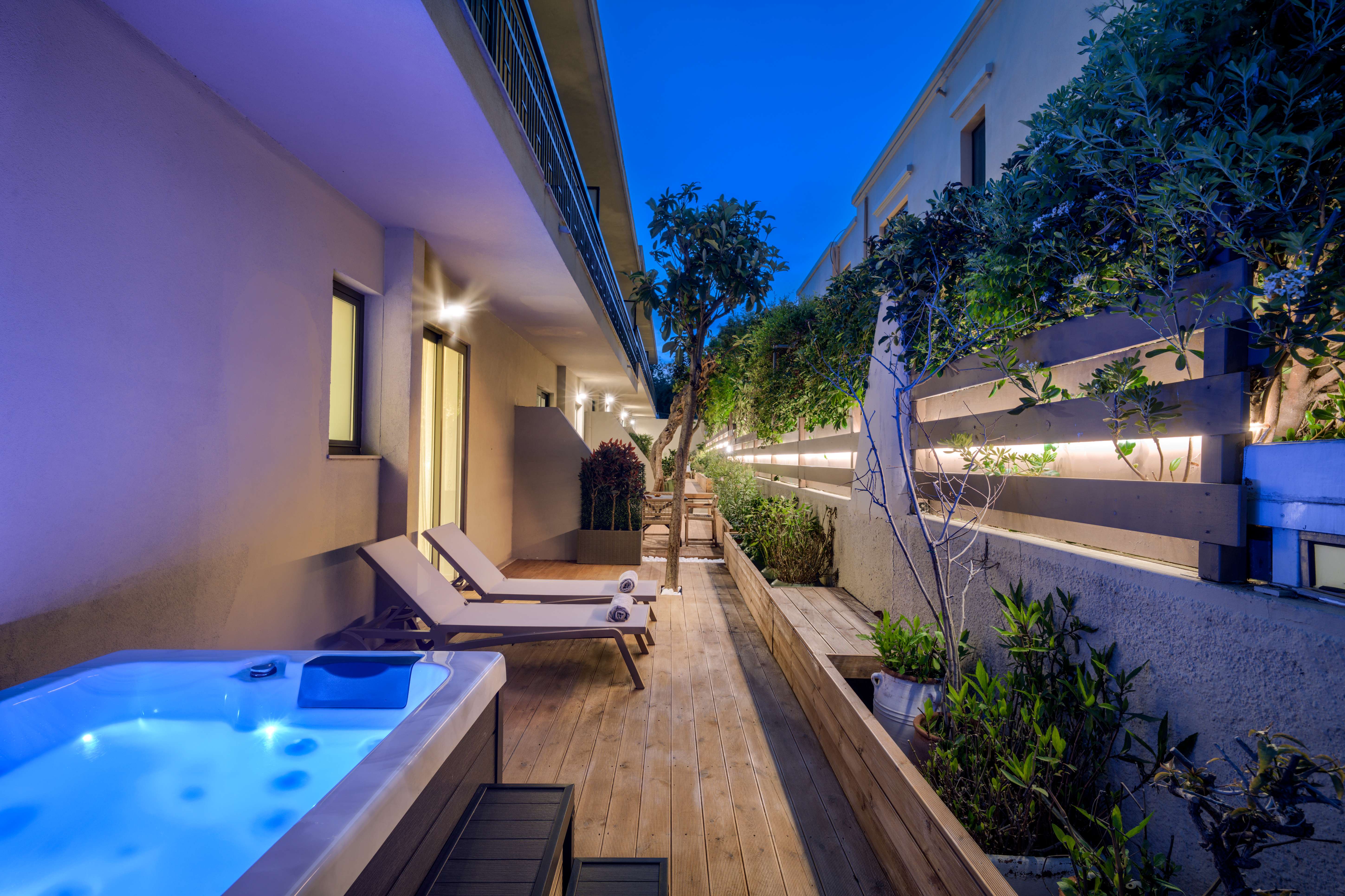 Mariette Rhodes Urban Suites